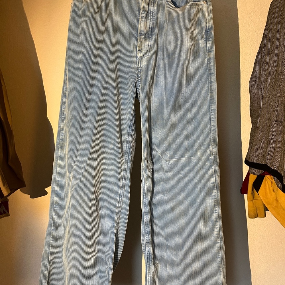 Corduroy wide leg & high waisted jeans